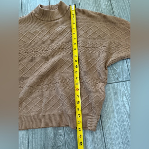 Magaschoni|Brown tan super soft mock neck sweater in textured detail•••Large - Picture 9 of 10